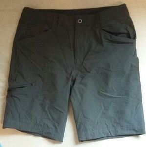 Men's Patagonia Hiking Shirts size 34